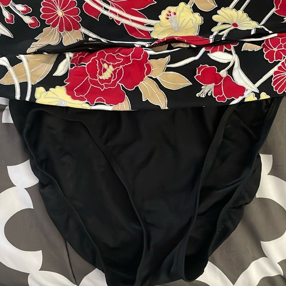 Be Creative Tankini - Picture 2 of 8